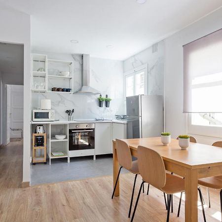Blau Atic Apartment Барселона Экстерьер фото